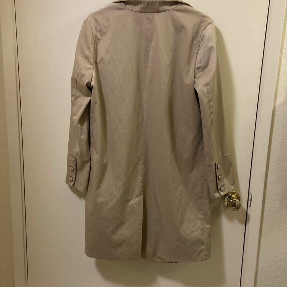 Dana Buchman military coat in a size MEDIUM - Picture 3 of 3